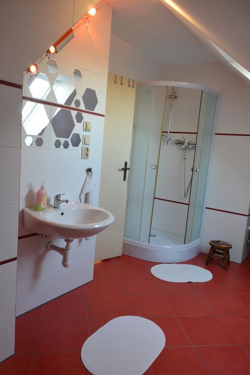 Rodinne Ubytovani - Family Accommodation Kobylice エクステリア 写真